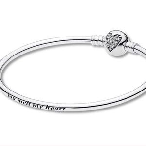 DO NOT BUY, TRADE - Never worn Authentic Pandora “You Melt My Heart” BangleNobox